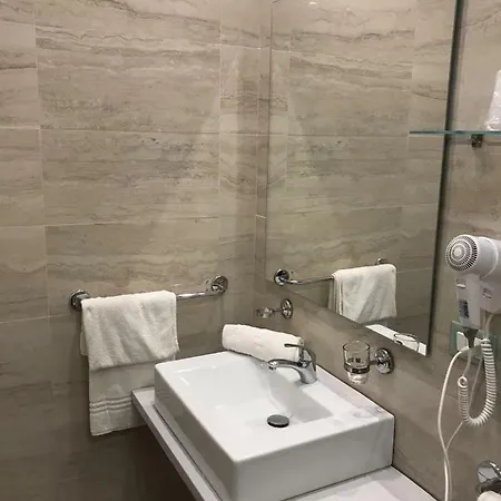 Ig-tysandros Hotel Giardini-Naxos